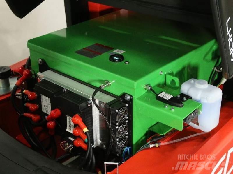 EP EFL302 HC 410 RENTAL バッテリーフォークリフト
