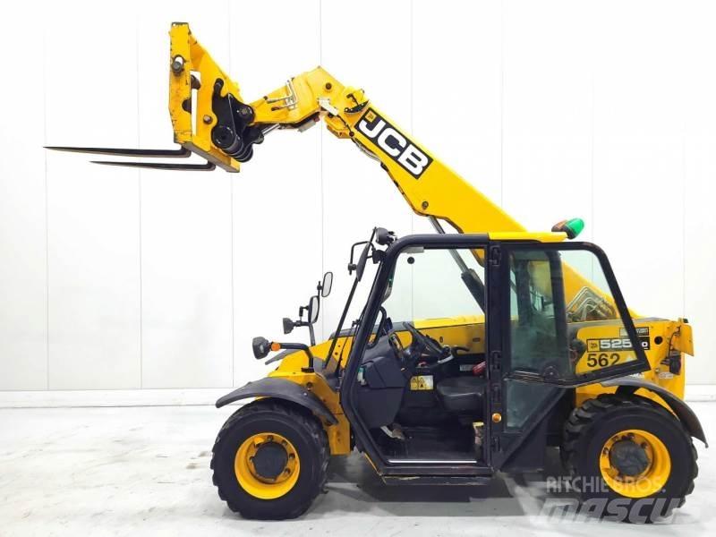 JCB 525-60T4 テレスコーピックハンドラー