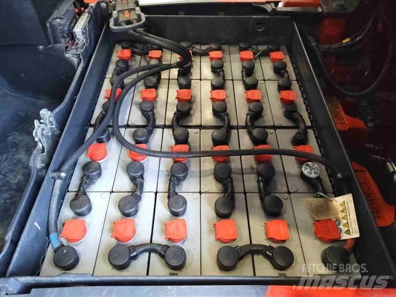 Linde E20PH バッテリーフォークリフト