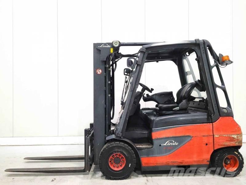 Linde E30-01 バッテリーフォークリフト