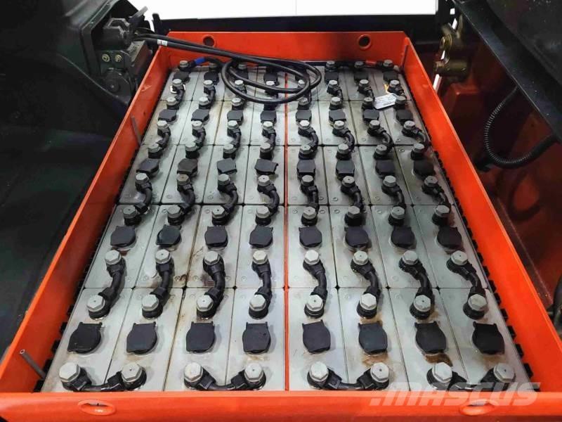Linde E30 387 バッテリーフォークリフト