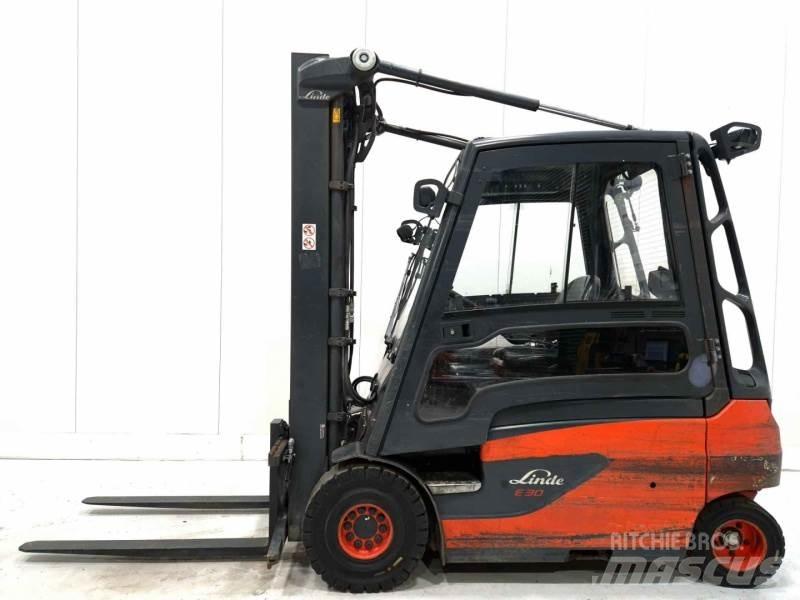 Linde E30L-01 バッテリーフォークリフト