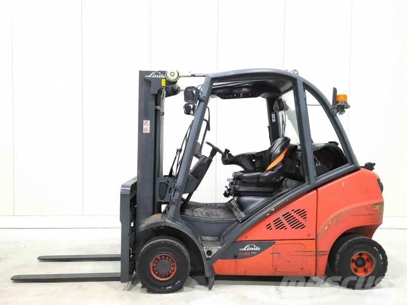 Linde H25T-02 LPGフォークリフト