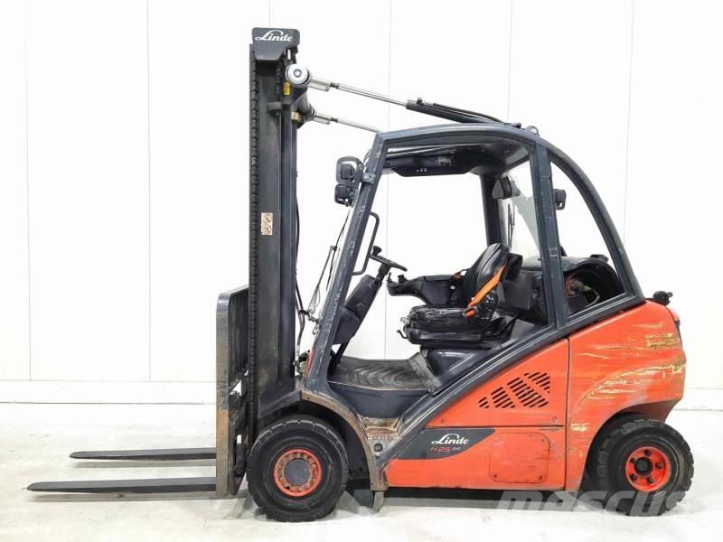 Linde H25T-02 LPGフォークリフト