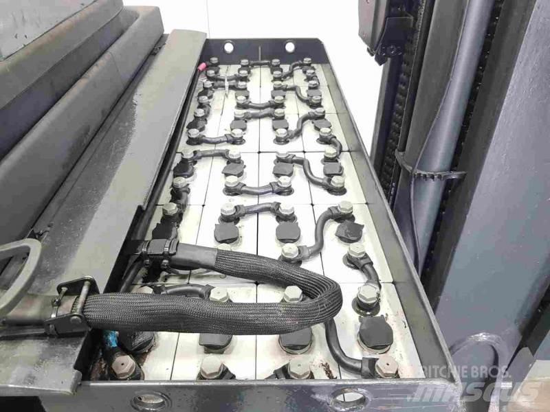 Linde R14HD-01 1120 リーチフォークリフト