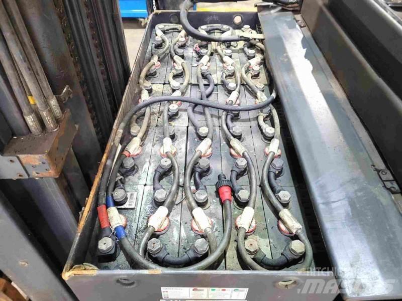 Linde R14N-01 リーチフォークリフト