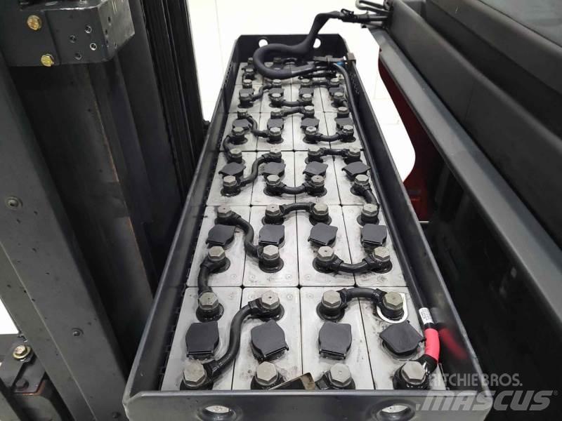 Linde R16-01 1120 リーチフォークリフト