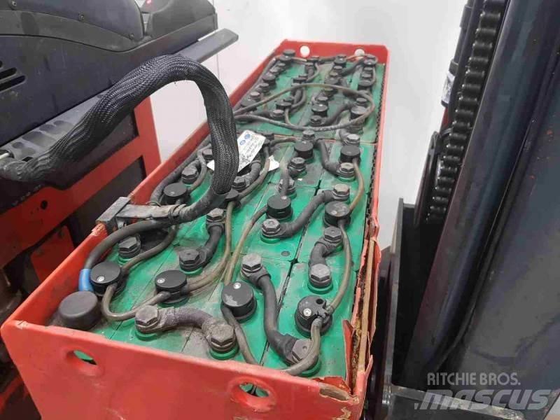 Linde R16G 115 リーチフォークリフト