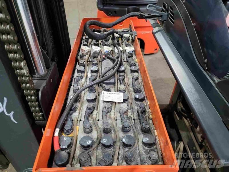 Linde R16SN-12 リーチフォークリフト