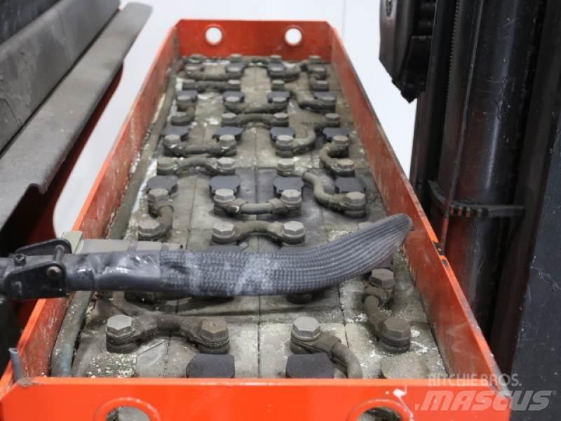 Linde R20-01 1120 リーチフォークリフト