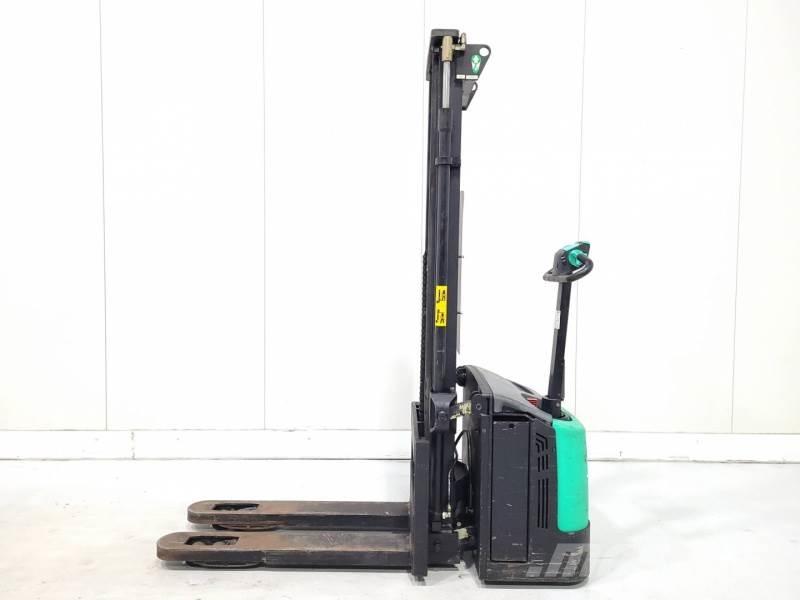 Mitsubishi SBP12NI ハンド　パレットトラック