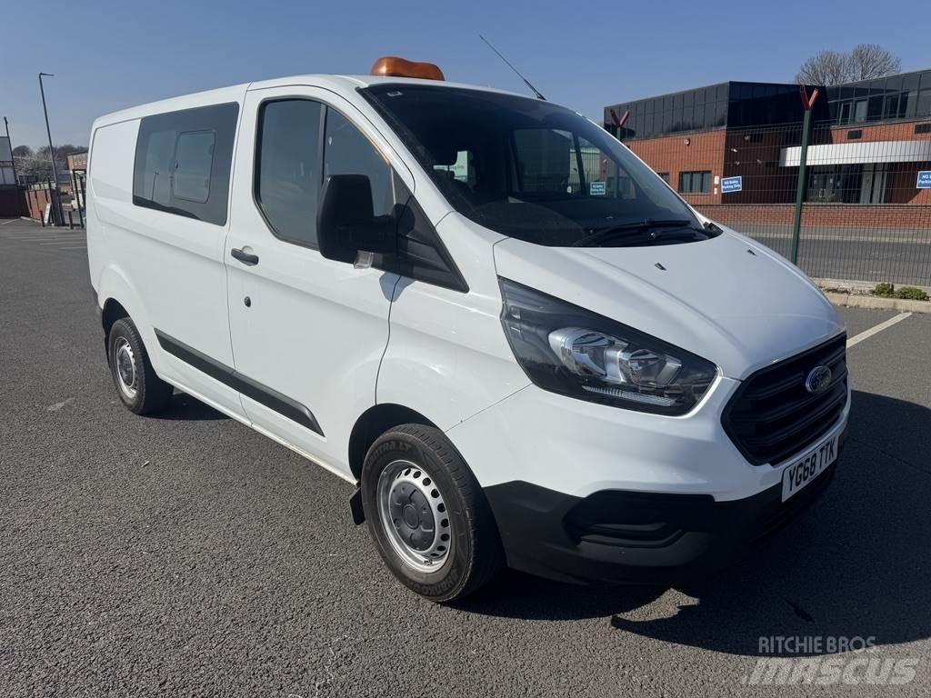 Ford  マイクロバス
