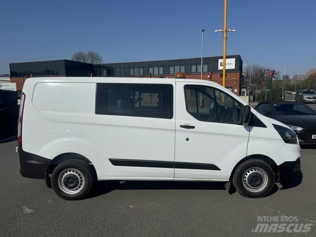 Ford  マイクロバス