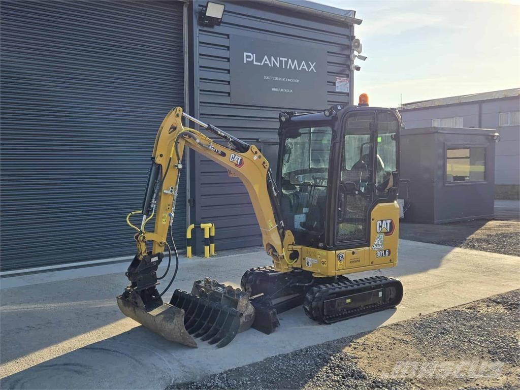 CAT 301.6 ミニ油圧ショベル 7t以下（ミニユンボ・ミニディガー）
