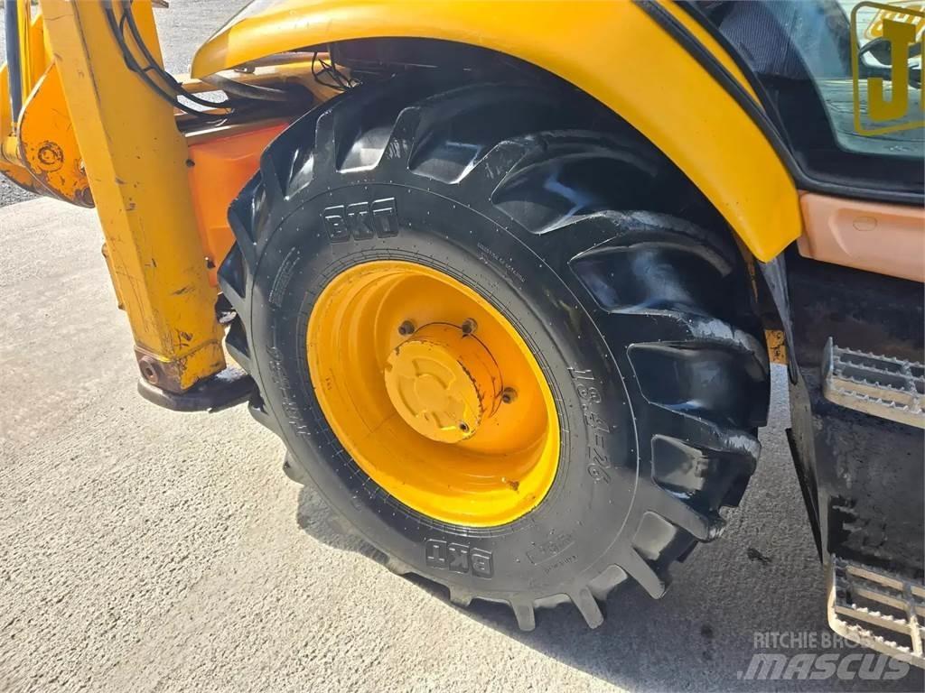 JCB 3CX バックホーローダー