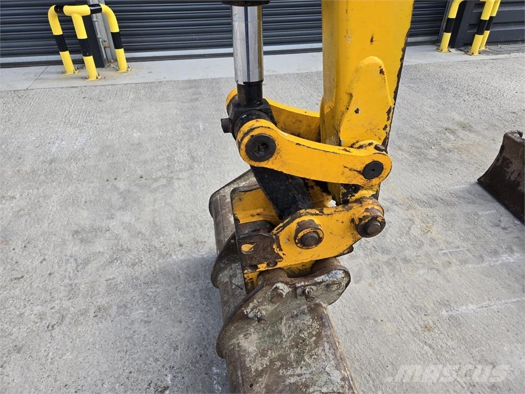 JCB 8030 ミニ油圧ショベル 7t以下（ミニユンボ・ミニディガー）