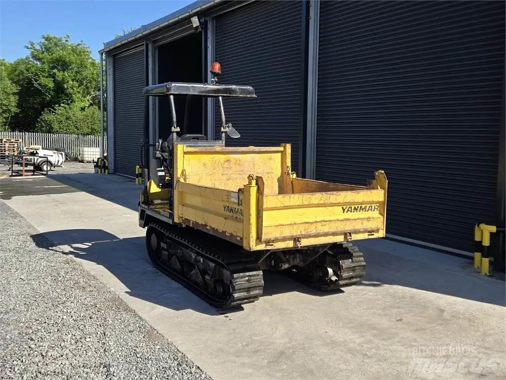 Yanmar C30R サイト　ダンプ