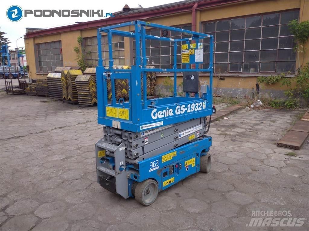 Genie 3219 シザースリフト