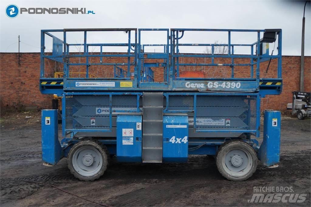 Genie 4390 シザースリフト