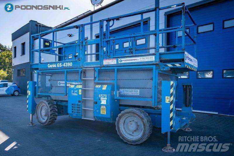 Genie GS-4390 シザースリフト