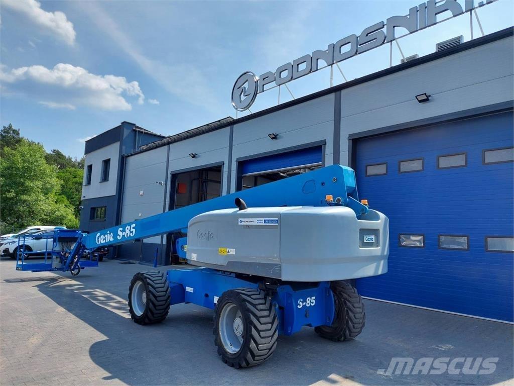 Genie S-85 ブームリフト　直伸型