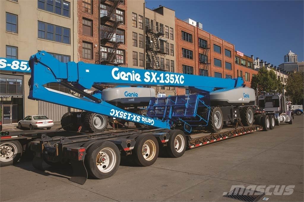 Genie SX-135 XC ブームリフト　直伸型