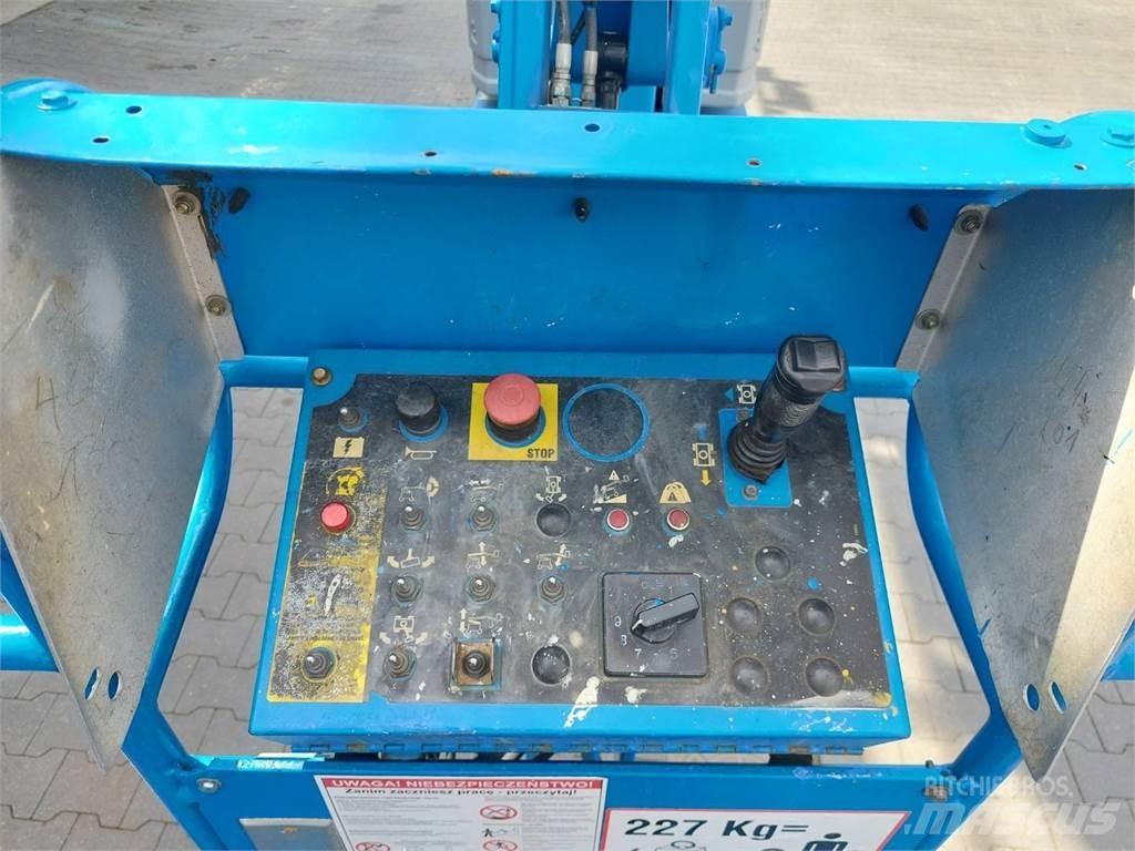 Genie Z-34/22N ブームリフト　屈伸型