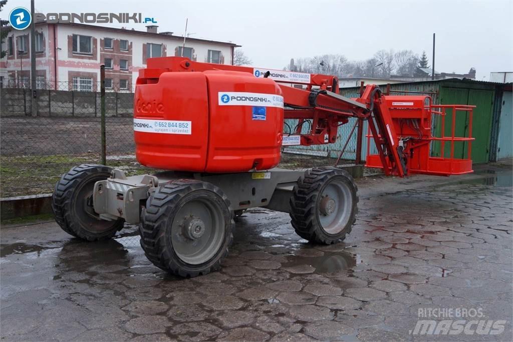 Genie Z45/25J ブームリフト　屈伸型