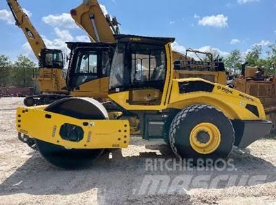 Bomag BW213DH-5 建設機械 -　その他