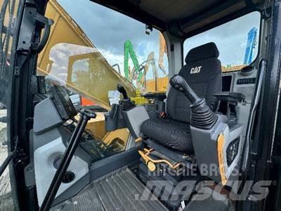 CAT 320 大型油圧ショベル12t以上（パワーショベル・ユンボ）