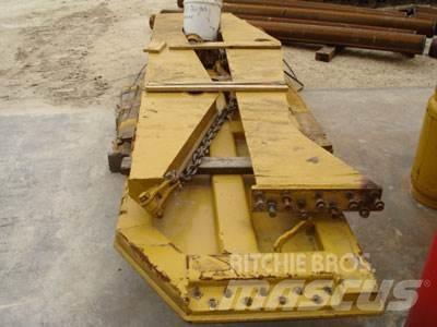 CAT 740 Tailgate その他部品