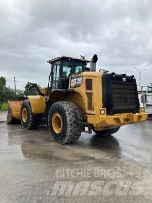 CAT 966M ホイールローダー・タイヤショベル