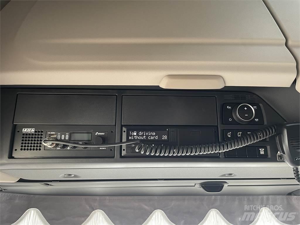 DAF XG 530 FTS 中古トラクターヘッド | トレーラーヘッド