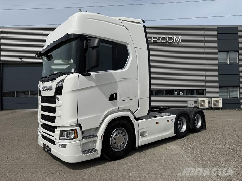 Scania S590 3150 中古トラクターヘッド | トレーラーヘッド