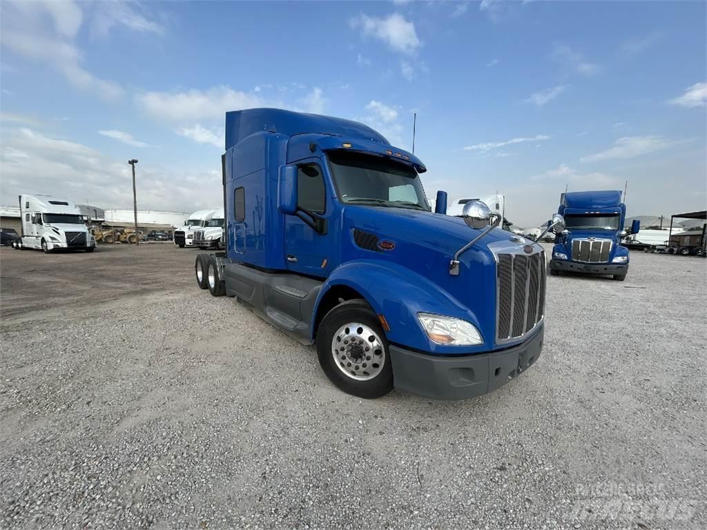 Peterbilt 579 中古トラクターヘッド | トレーラーヘッド