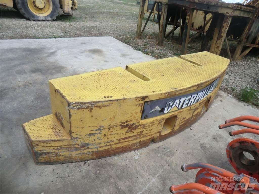 CAT 231D シャーシ及びサスペンション