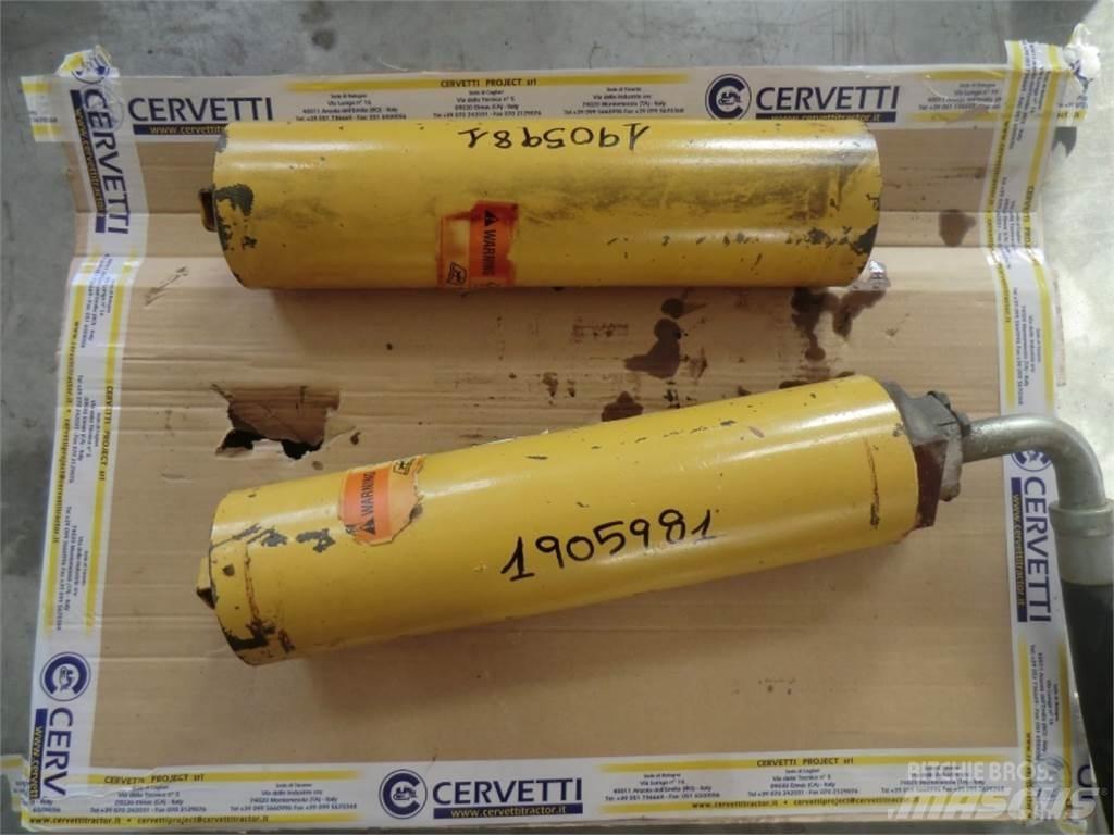 CAT 735 建設機械 -　その他