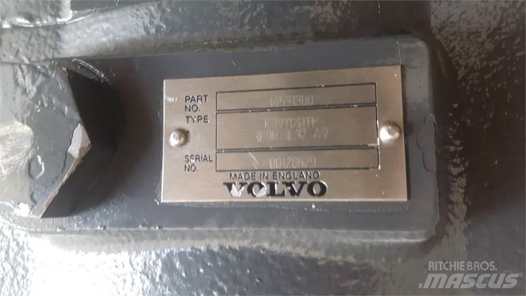CAT 988H シャーシ及びサスペンション