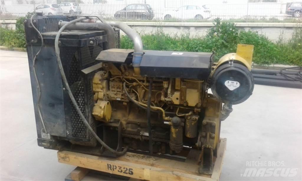 CAT C6.6 エンジン