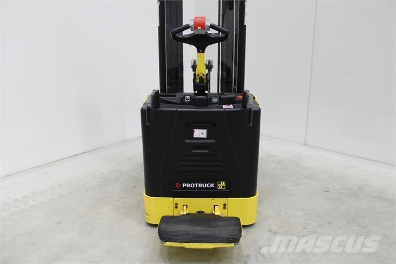 Hyster P2.0S ローリフトとプラットフォーム