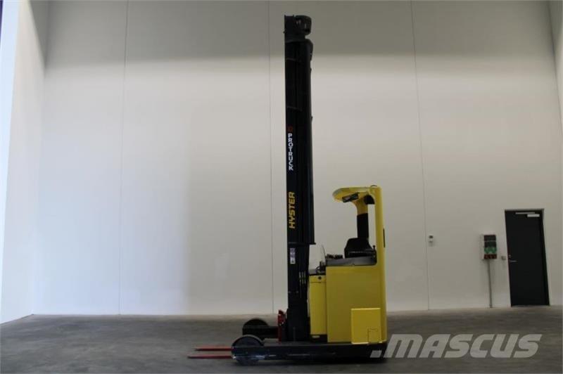 Hyster R2.0W リーチフォークリフト