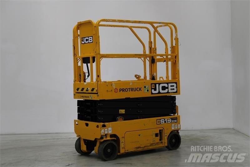 JCB S1930E シザースリフト