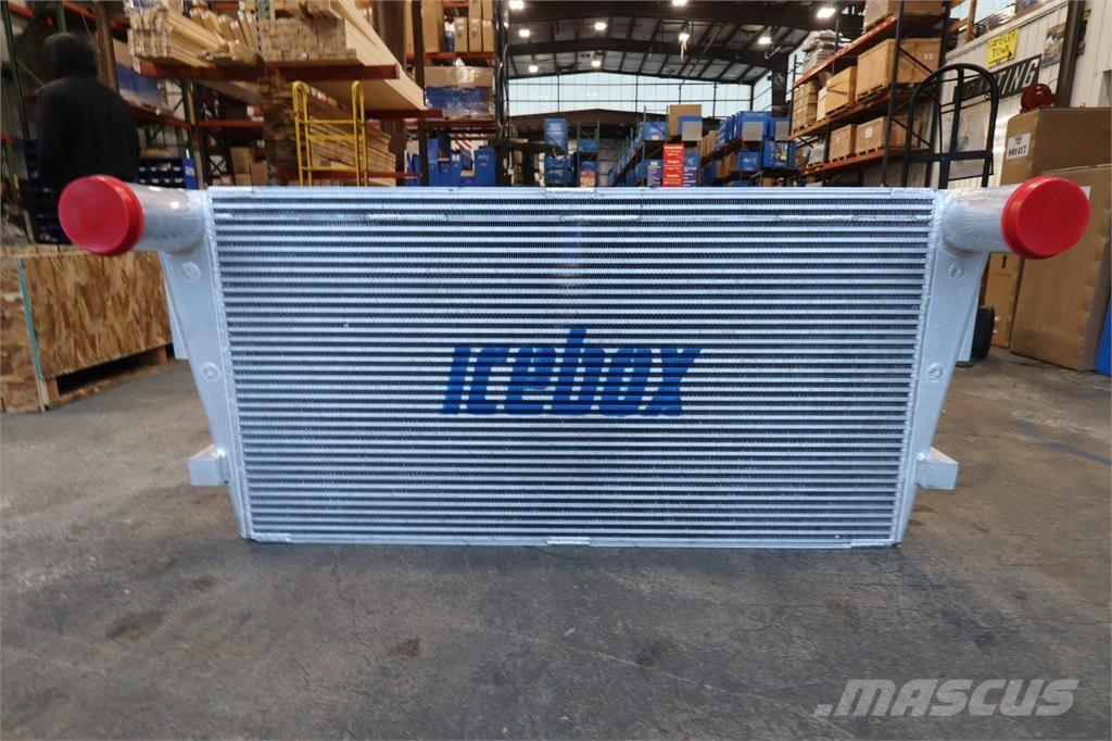 CAT  ラジエター