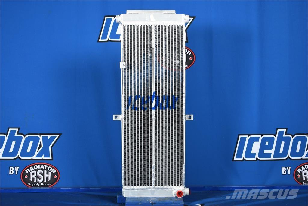 CAT  ラジエター