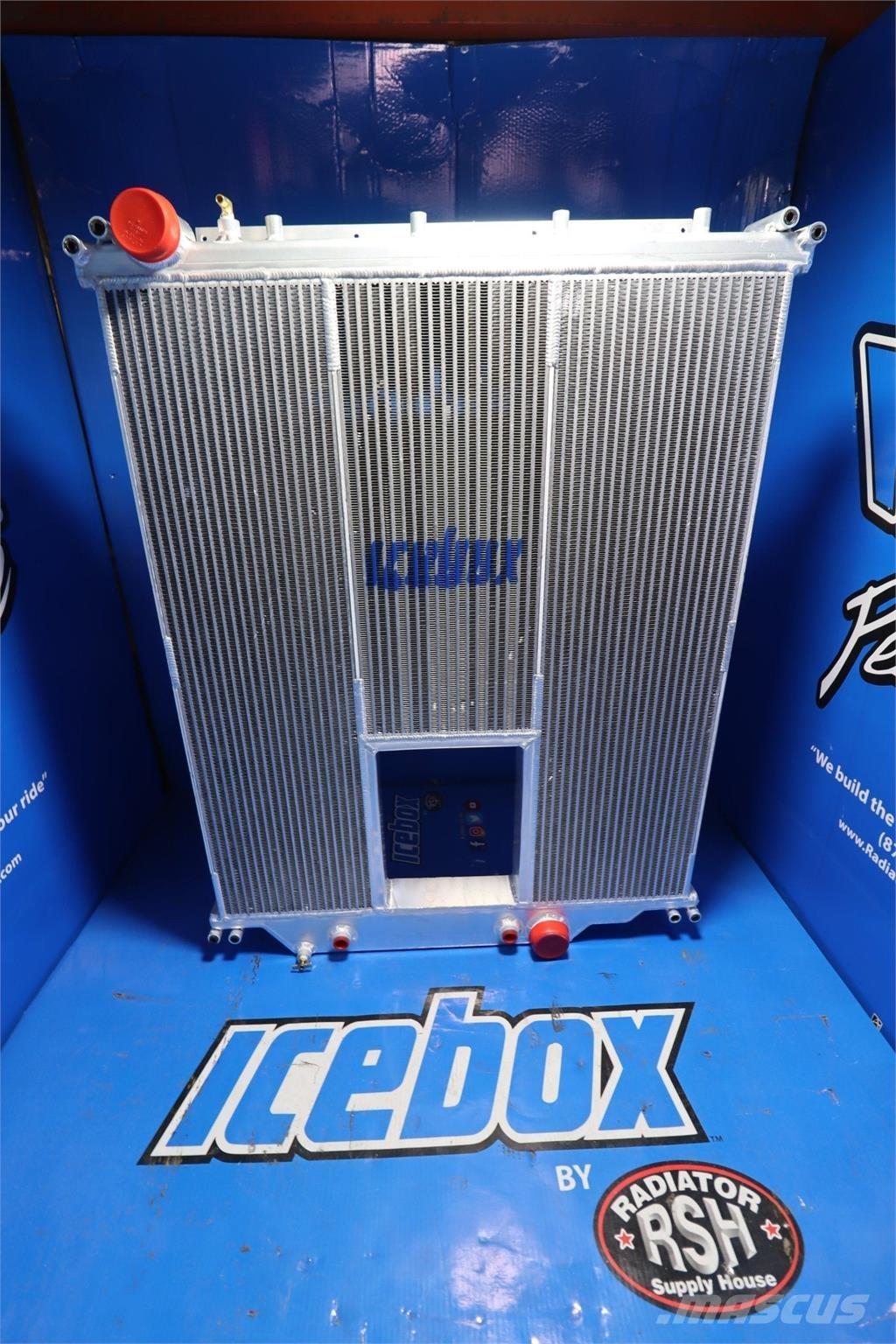 Volvo  ラジエター