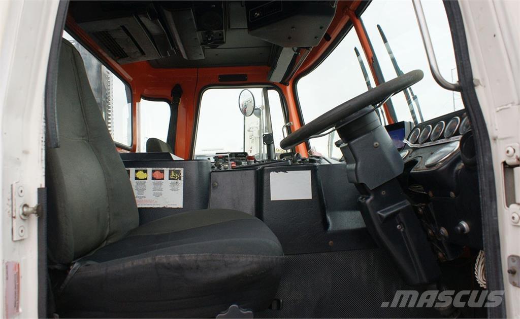 Autocar ACX64 塵芥車、パッカー車