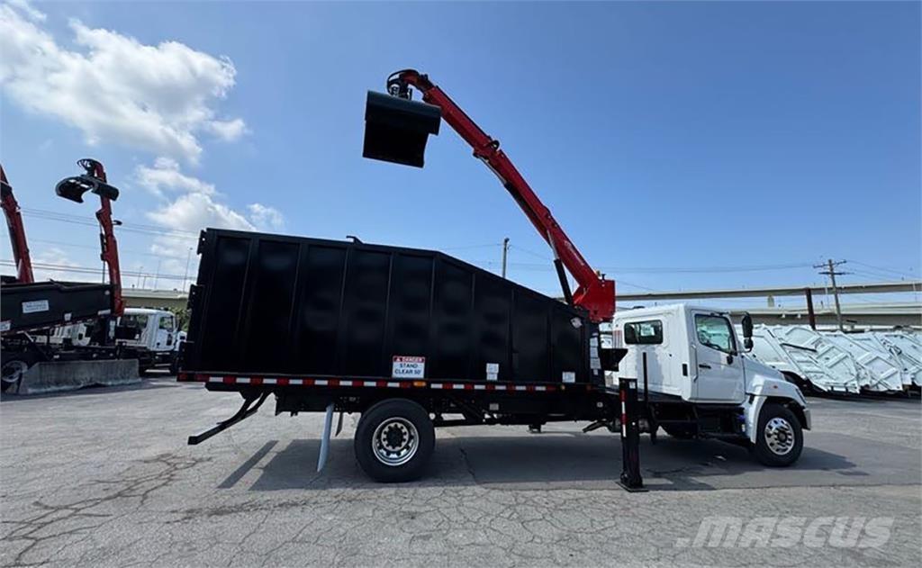 Hino L7 グラップル