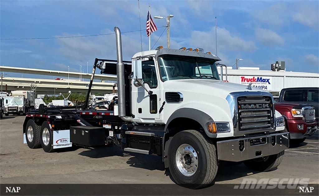 Mack Granite ケーブルリフト着脱式トラック