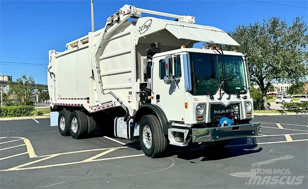 Mack TE64 塵芥車、パッカー車