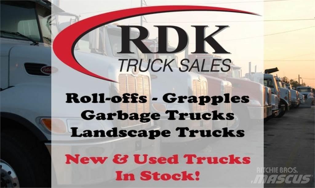 Peterbilt 520 塵芥車、パッカー車